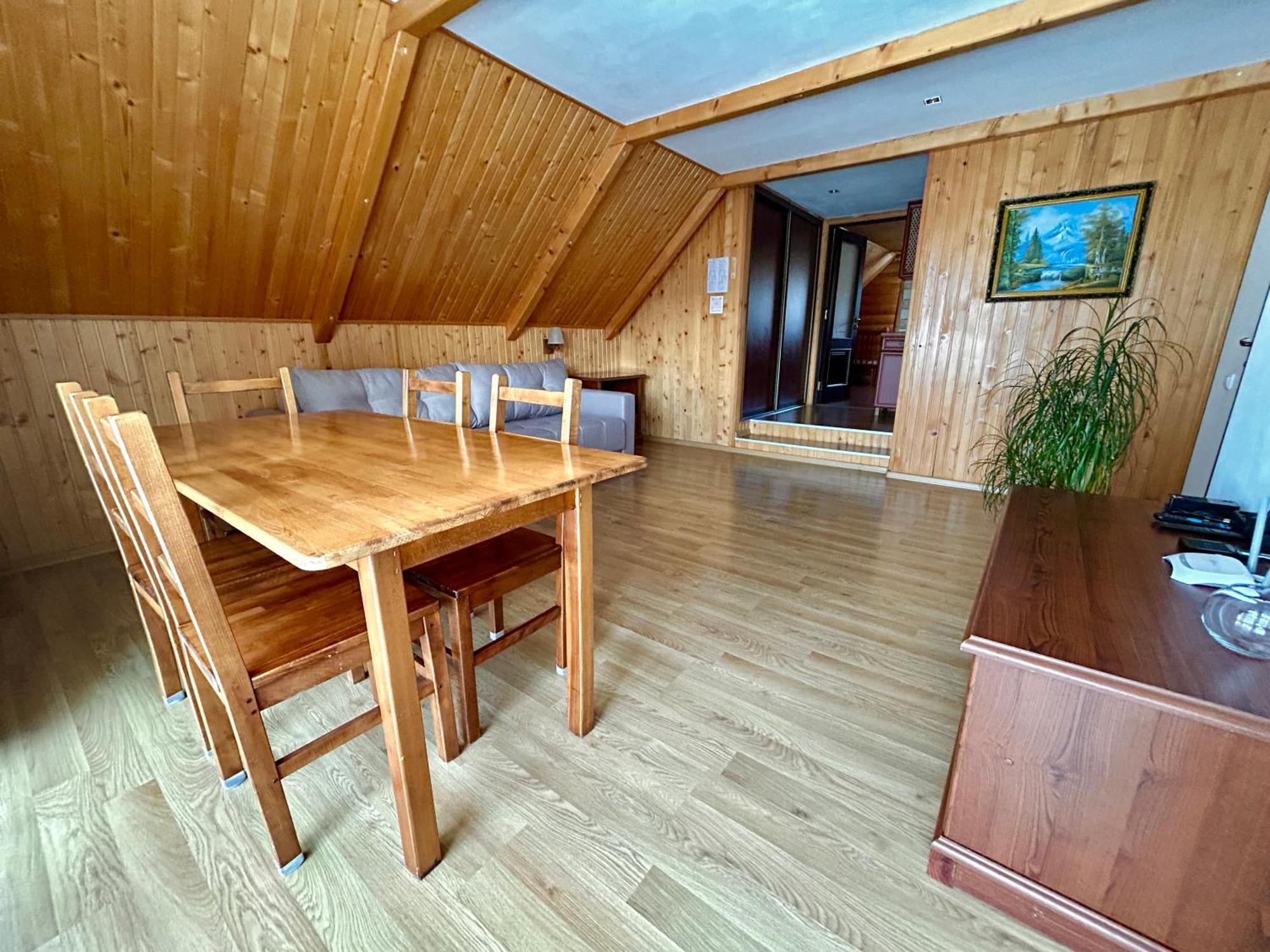 Sadyba Chertizh Tatariv Exterior photo