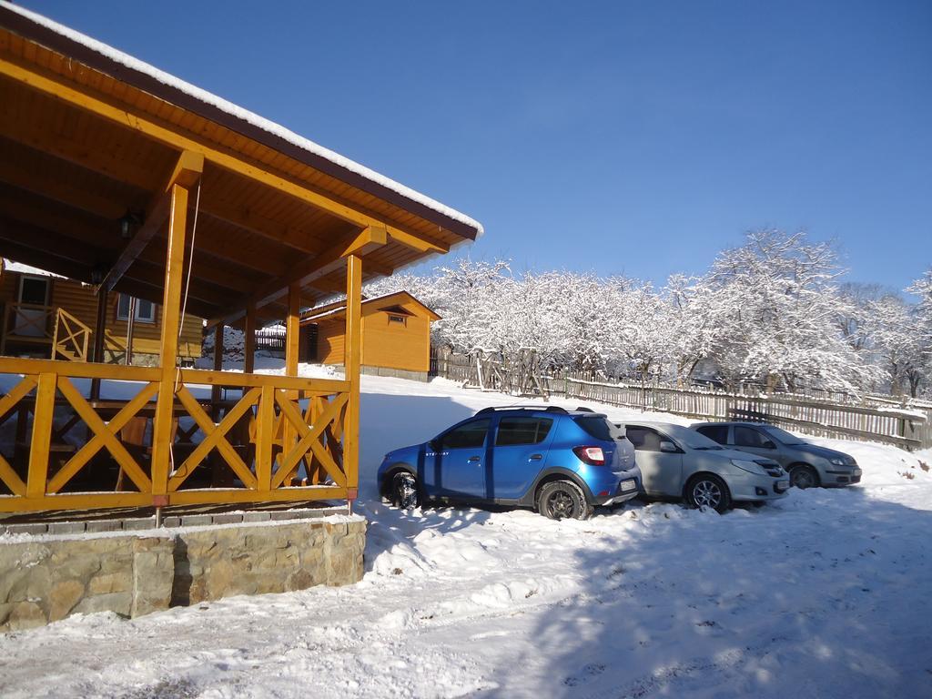 Sadyba Chertizh Tatariv Exterior photo